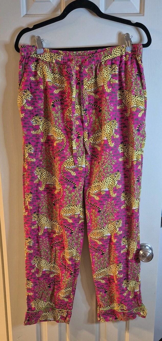 Print Fresh Leopard Print Cropped Organic Cotton Sleep Pajama Pant Medium